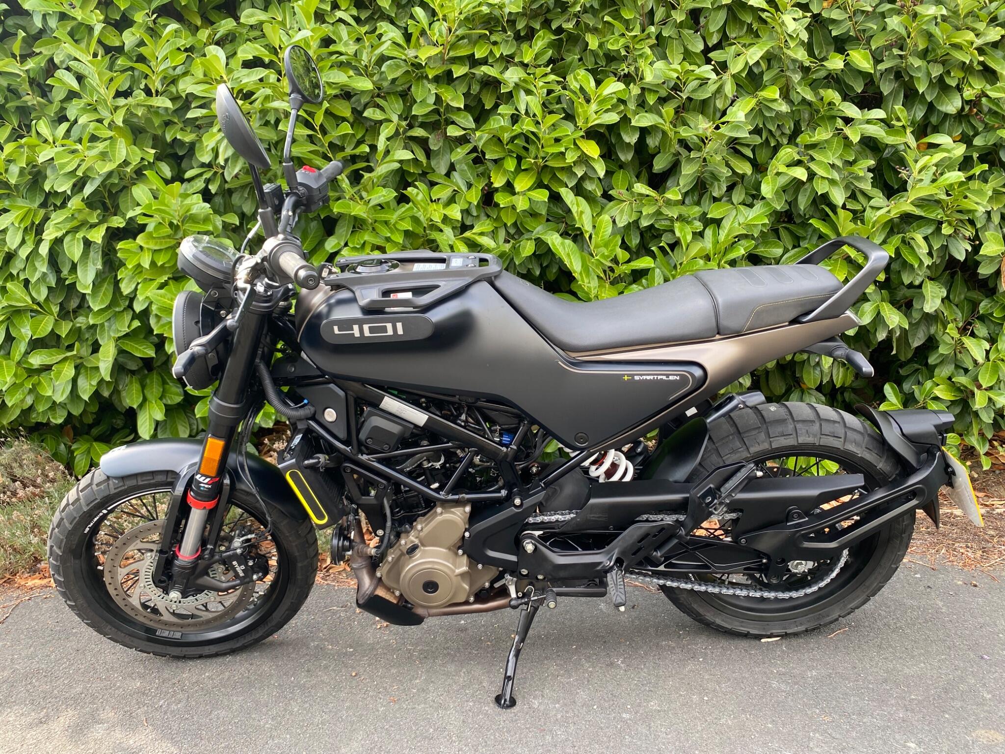 2024 24 Reg Husqvarna Svartpilen 401